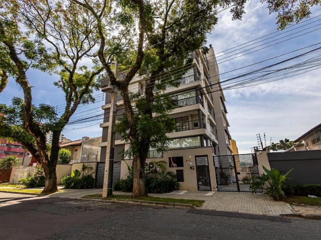 Apartamento para Venda em Curitiba/PR Água Verde 3 Quartos