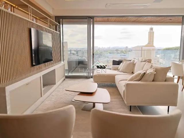 Apartamento para Venda em Curitiba/PR Água Verde 3 Quartos