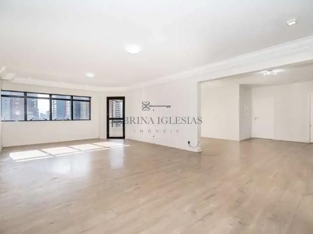 Apartamento para Venda em Curitiba/PR Água Verde 3 Quartos