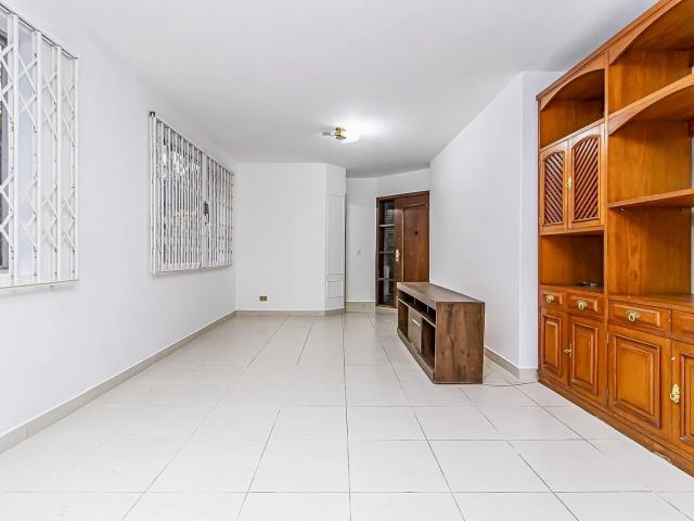 Apartamento para Venda em Curitiba/PR Água Verde 3 Quartos