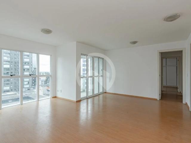 Apartamento para Venda em Curitiba/PR Água Verde 3 Quartos