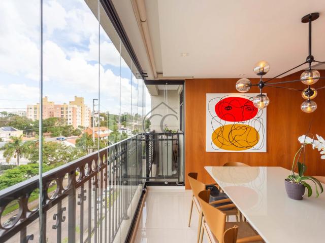 Apartamento para Venda em Curitiba/PR Água Verde 3 Quartos