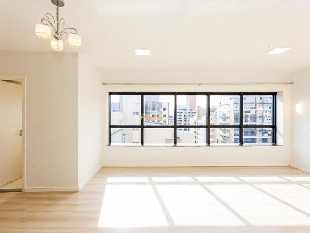 Apartamento para Venda em Curitiba/PR Água Verde 3 Quartos