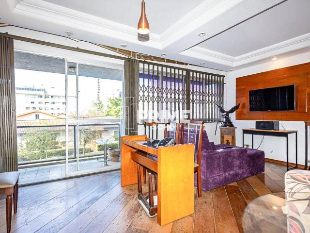 Apartamento para Venda em Curitiba/PR Água Verde 3 Quartos