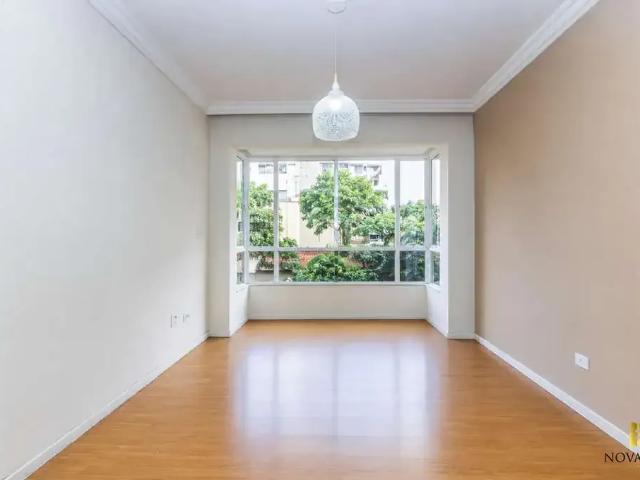 Apartamento para Venda em Curitiba/PR Água Verde 3 Quartos