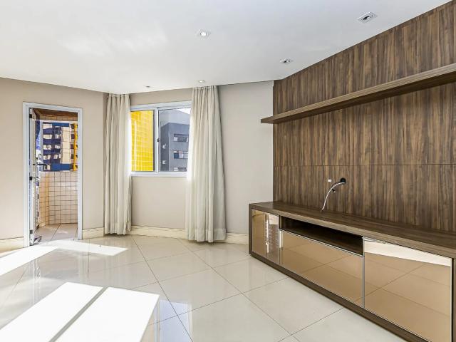 Apartamento para Venda em Curitiba/PR Água Verde 3 Quartos