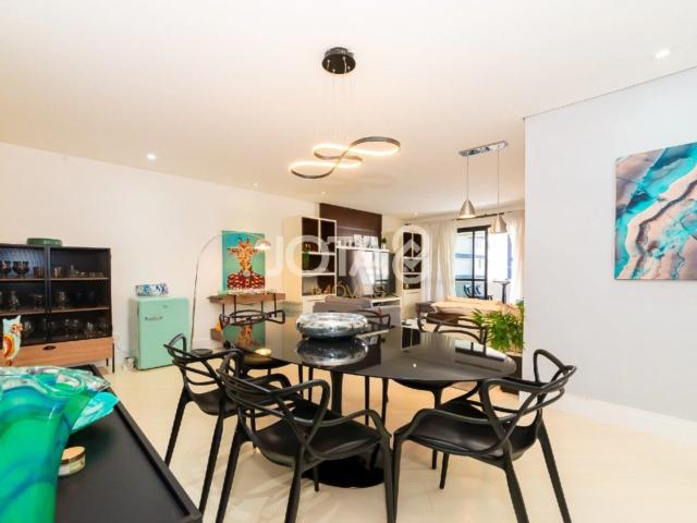 Apartamento para Venda em Curitiba/PR Água Verde 3 Quartos