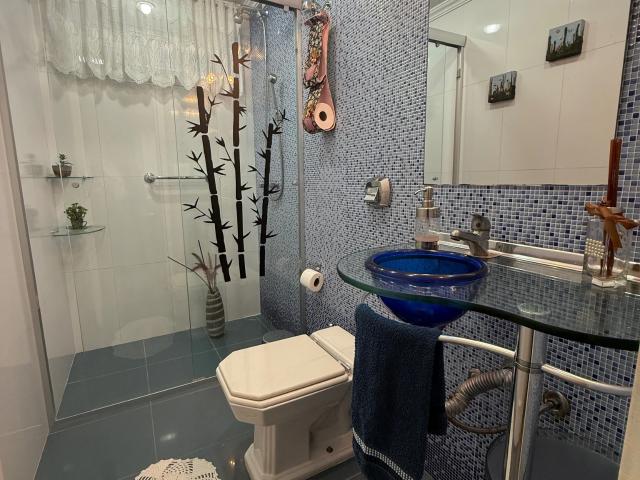 Apartamento para Venda em Curitiba/PR Ahú 4 Quartos