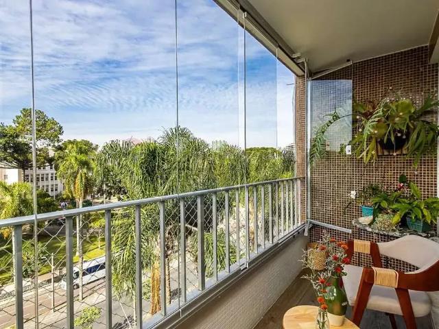 Apartamento para Venda em Curitiba/PR Alto da Glória 3 Quartos