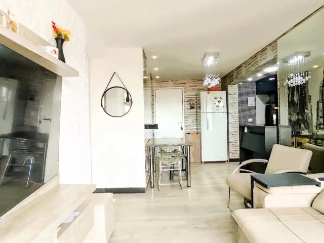 Apartamento para Venda em Curitiba/PR Boqueirão 2 Quartos