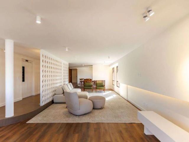 Apartamento para Venda em Curitiba/PR Batel 3 Quartos