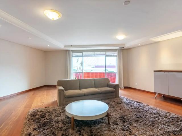Apartamento para Venda em Curitiba/PR Batel 3 Quartos