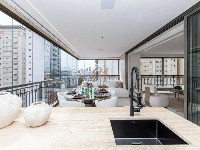 Apartamento para Venda em Curitiba/PR Batel 3 Quartos