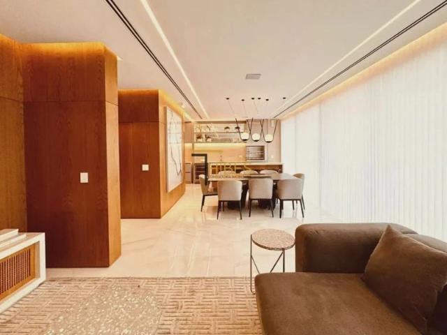 Apartamento para Venda em Curitiba/PR Batel 3 Quartos
