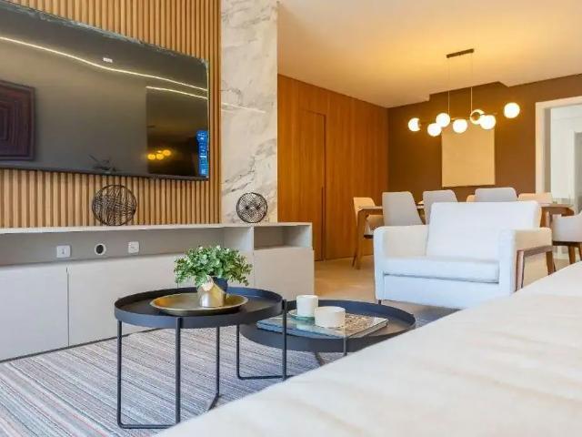 Apartamento para Venda em Curitiba/PR Batel 3 Quartos