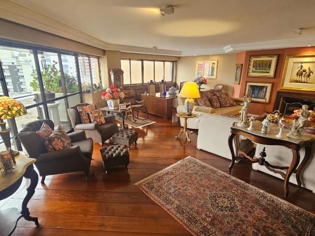 Apartamento para Venda em Curitiba/PR Batel 3 Quartos
