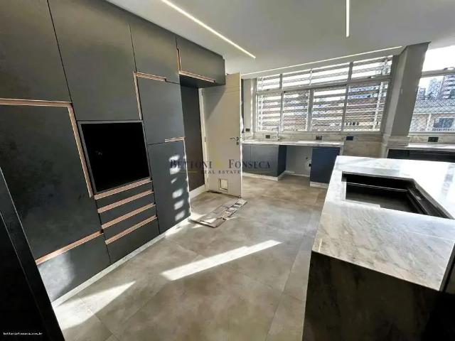 Apartamento para Venda em Curitiba/PR Batel 4 Quartos