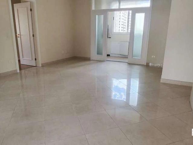 Apartamento para Venda em Curitiba/PR Batel 4 Quartos