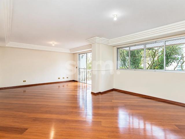 Apartamento para Venda em Curitiba/PR Batel 4 Quartos