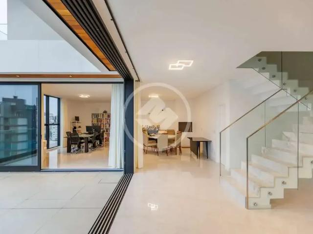 Apartamento para Venda em Curitiba/PR Batel 4 Quartos
