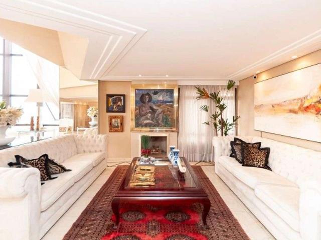 Apartamento para Venda em Curitiba/PR Batel 5 Quartos