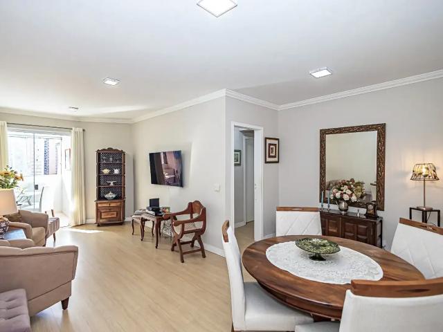 Apartamento para Venda em Curitiba/PR Bigorrilho 3 Quartos