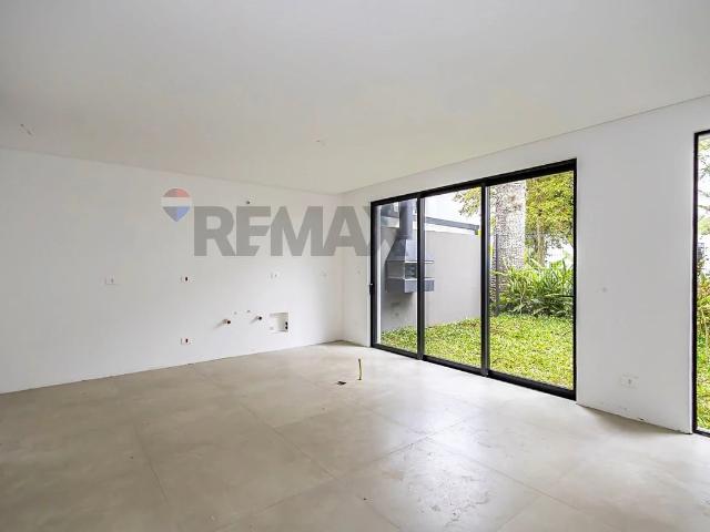 Apartamento para Venda em Curitiba/PR Guabirotuba 3 Quartos
