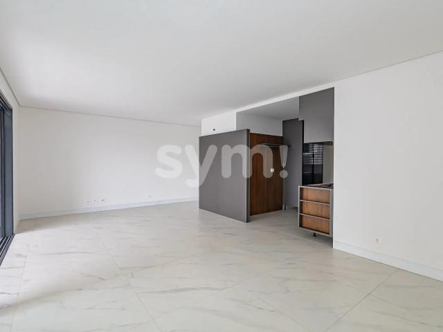 Apartamento para Venda em Curitiba/PR Ecoville 3 Quartos