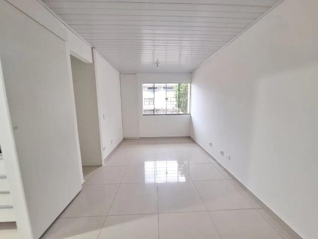 Apartamento para Venda em Curitiba/PR Fazendinha 2 Quartos