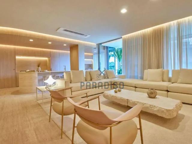 Apartamento para Venda em Curitiba/PR Mossunguê 4 Quartos