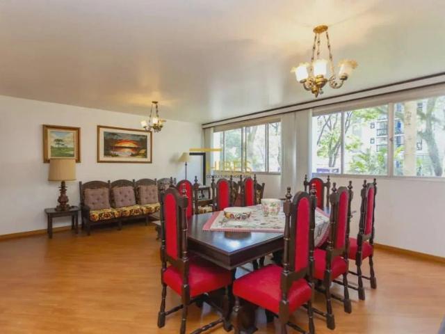 Apartamento para Venda em Curitiba/PR Mercês 3 Quartos