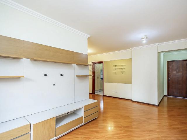 Apartamento para Venda em Curitiba/PR Portão 3 Quartos