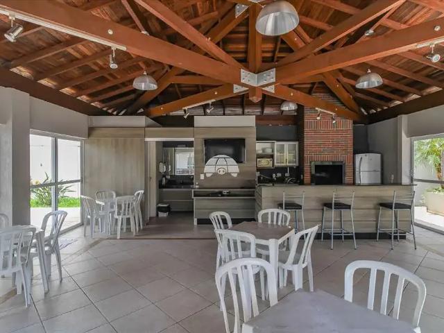Apartamento para Venda em Curitiba/PR Portão 3 Quartos