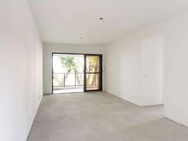 Apartamento para Venda em Curitiba/PR Portão 3 Quartos