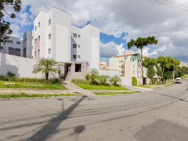 Apartamento para Venda em Curitiba/PR Tingui 3 Quartos