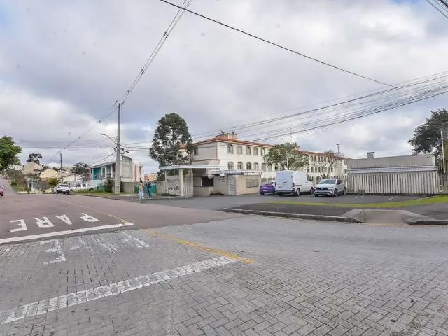 Apartamento para Venda em Curitiba/PR Tingui 3 Quartos