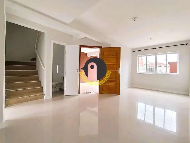 Apartamento para Venda em Curitiba/PR Uberaba 3 Quartos