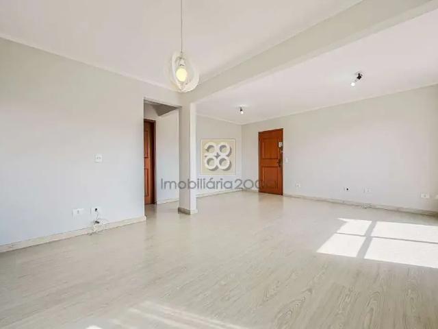 Apartamento para Venda em Curitiba/PR Vila Izabel 2 Quartos