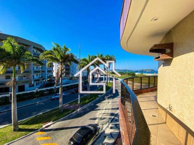 Apartamento para Venda em Cabo Frio/RJ Algodoal 3 Quartos