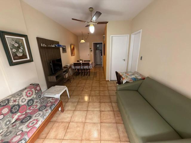 Apartamento para Venda em Cabo Frio/RJ Centro 2 Quartos