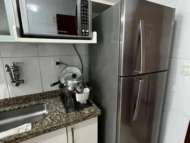 Apartamento para Venda em Cabo Frio/RJ Centro 3 Quartos