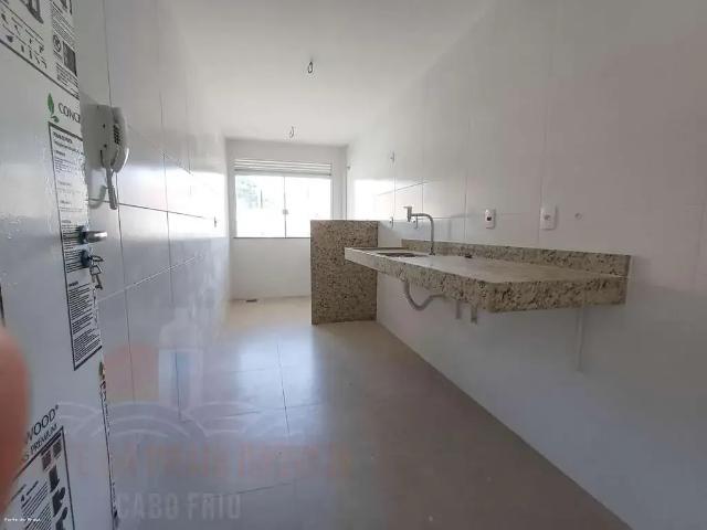 Apartamento para Venda em Cabo Frio/RJ Palmeiras 2 Quartos