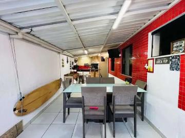 Apartamento para Venda em Cabo Frio/RJ Palmeiras 2 Quartos