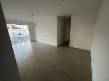 Apartamento para Venda em Cabo Frio/RJ Palmeiras 2 Quartos