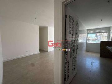 Apartamento para Venda em Cabo Frio/RJ Palmeiras 3 Quartos
