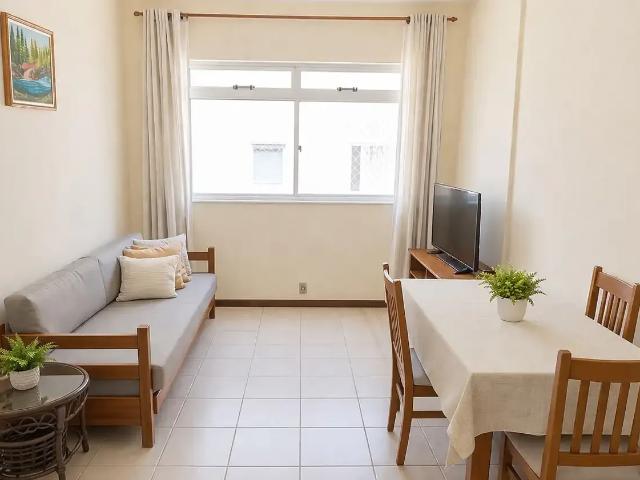 Apartamento para Venda em Cabo Frio/RJ Passagem 2 Quartos