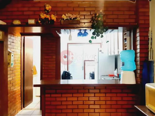 Apartamento para Venda em Cabo Frio/RJ Peró 3 Quartos