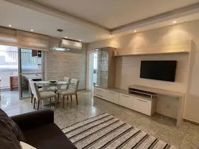 Apartamento para Venda em Cabo Frio/RJ Praia do Forte 2 Quartos