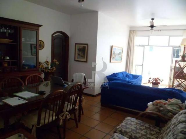 Apartamento para Venda em Cabo Frio/RJ Praia do Forte 3 Quartos