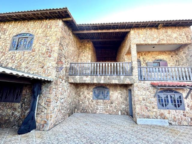 Apartamento para Venda em Cabo Frio/RJ Unamar 8 Quartos